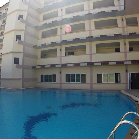 Oyo 523 Aa Pattaya Ville Экстерьер фото