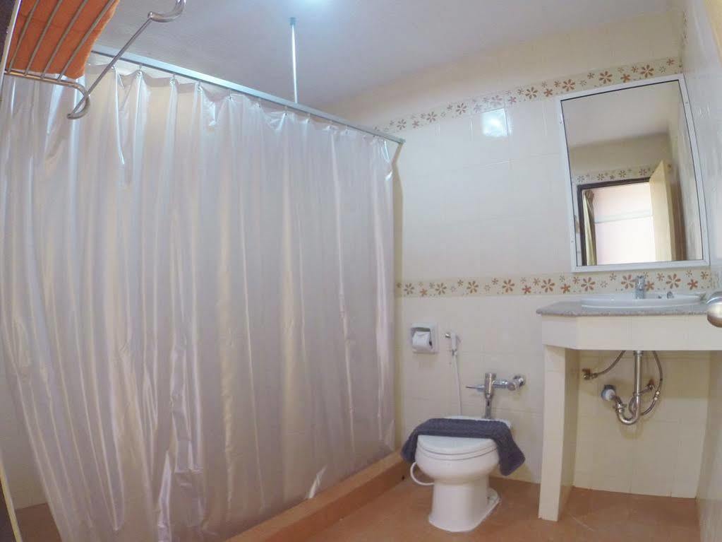 Oyo 523 Aa Pattaya Ville Экстерьер фото