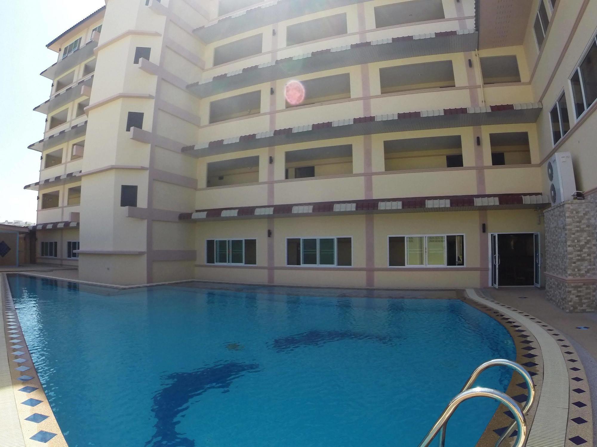 Oyo 523 Aa Pattaya Ville Экстерьер фото